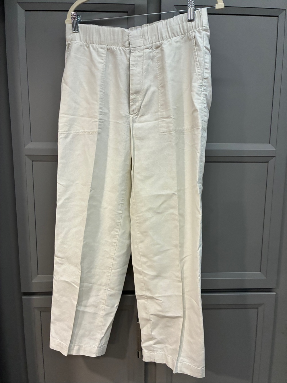 GAP Women's Cream Straight-Leg Chinos